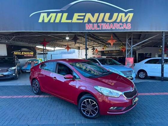 KIA CERATO 1.6 SX 16V FLEX 4P AUTOMÁTICO KIA CERATO 1.6 SX 16V FLEX 4P AUTOMÁTICO